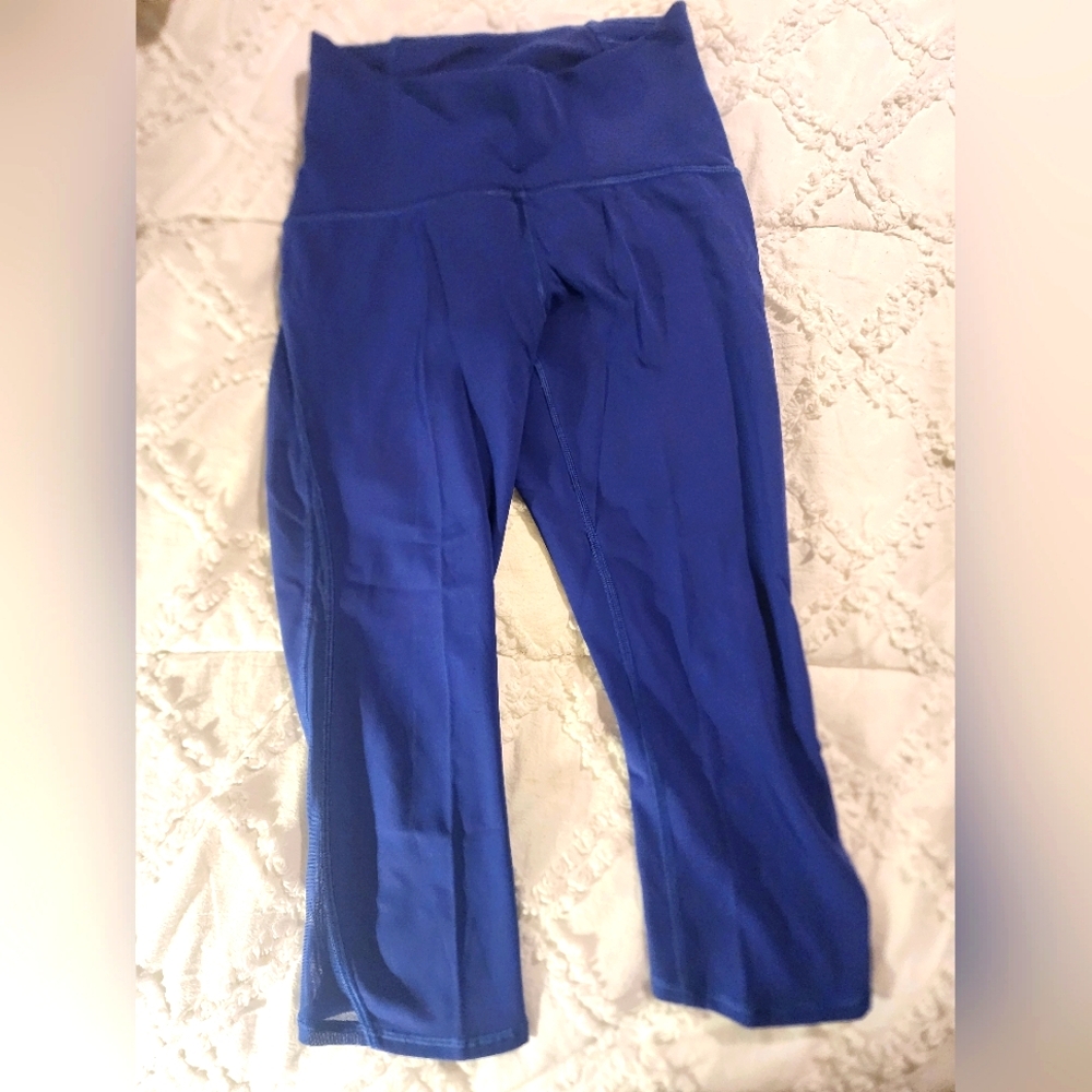 Lululemon womens pants size 4